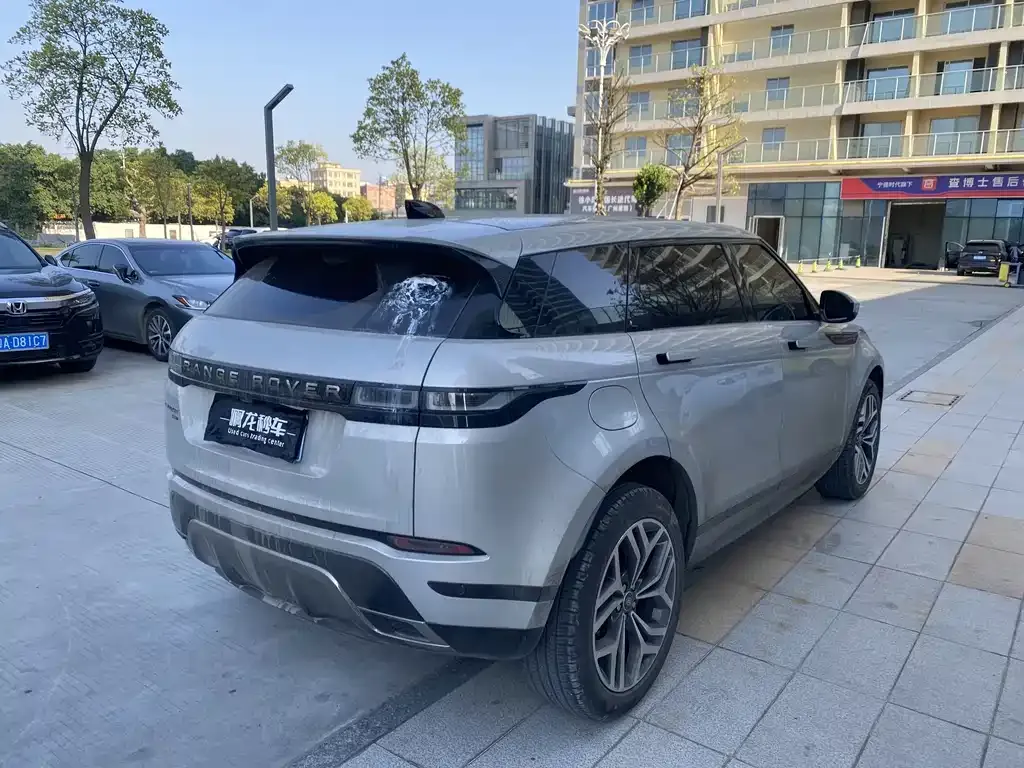 Land Rover Evoque — фото 4