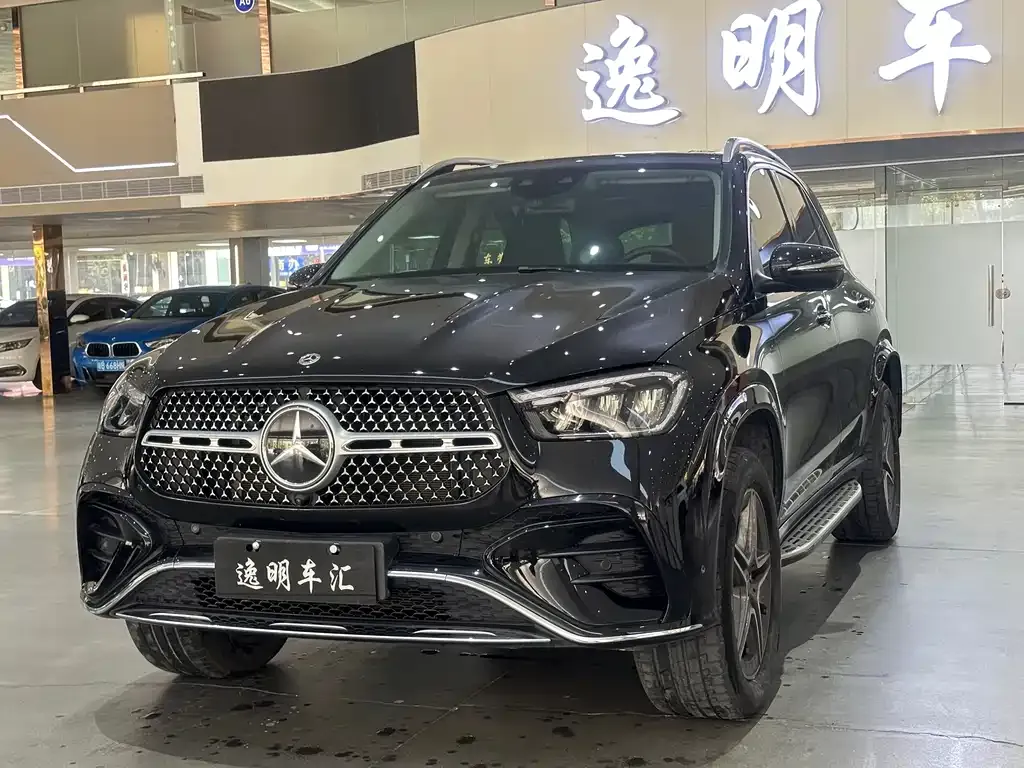 Mercedes-Benz GLE — фото 1