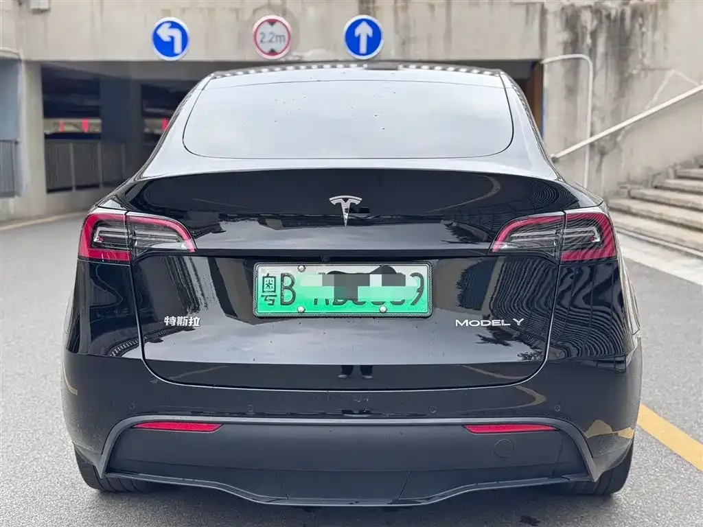 Tesla Model Y 2022 из CN, фото 4