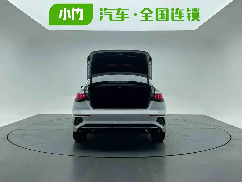 Audi A3 2023 из CN, фото 4