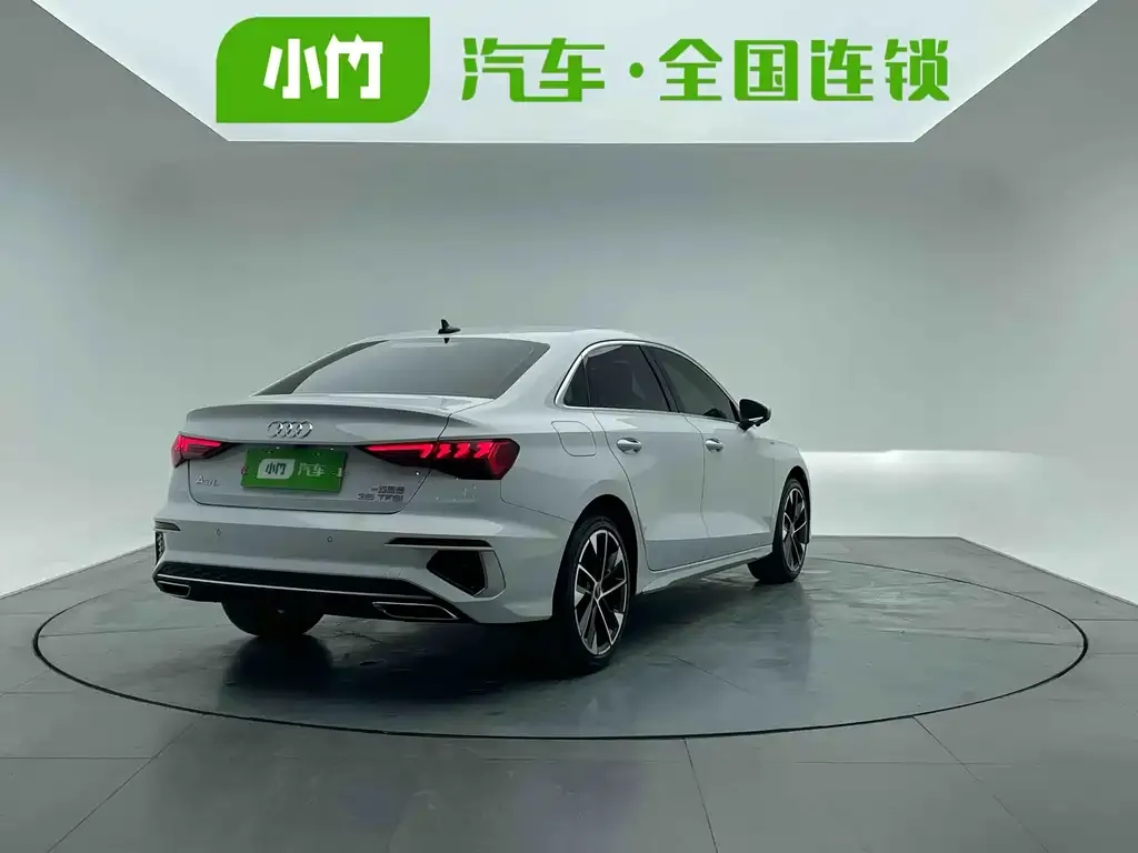 Audi A3 2023 из CN, фото 5