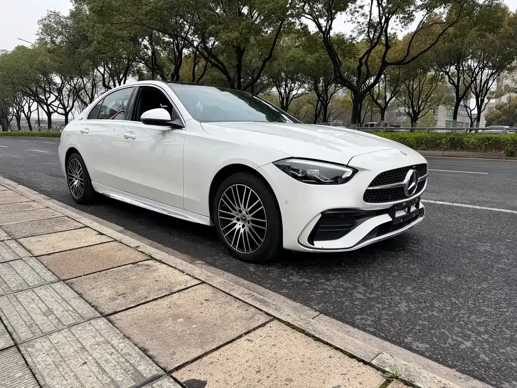Mercedes-Benz C-Class — фото 10