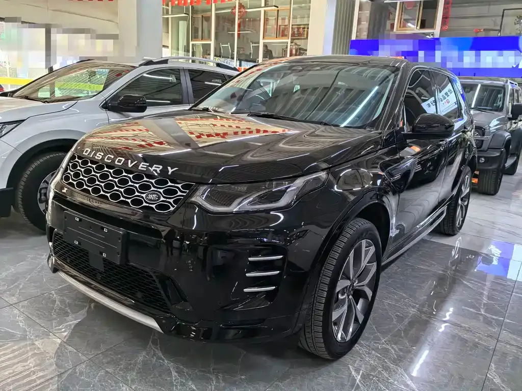 Land Rover Discovery Sport — фото 1