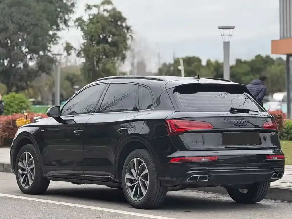 Audi Q5L 2023 из CN, фото 3