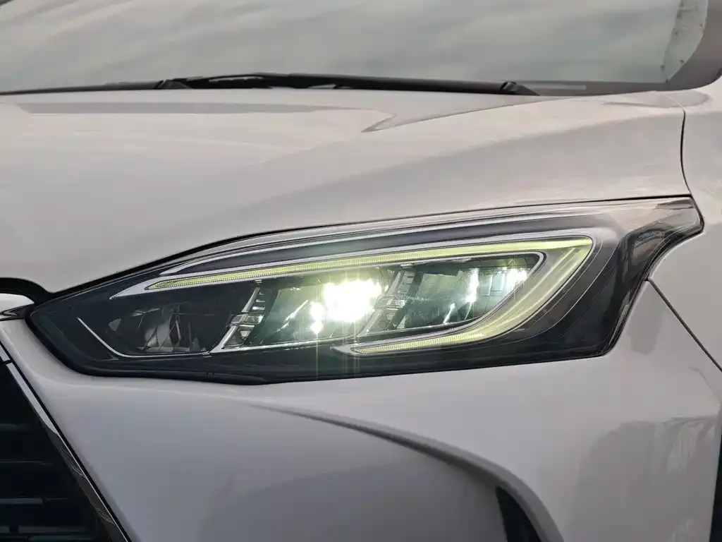 Toyota Yaris L 2022 из CN, фото 2