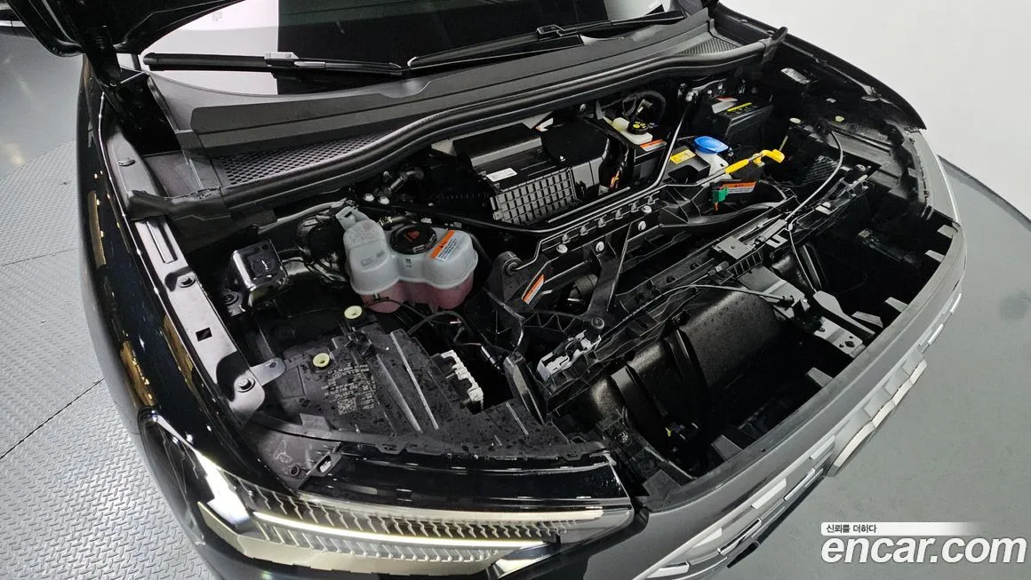 Audi Q4 e-tron 2025 из KR, фото 9