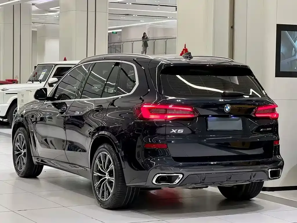 BMW X5 (Import) — фото 9