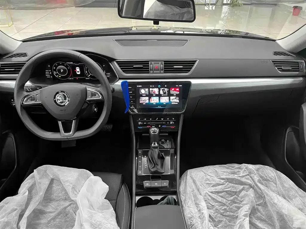 Skoda Superb 2024 из CN, фото 8