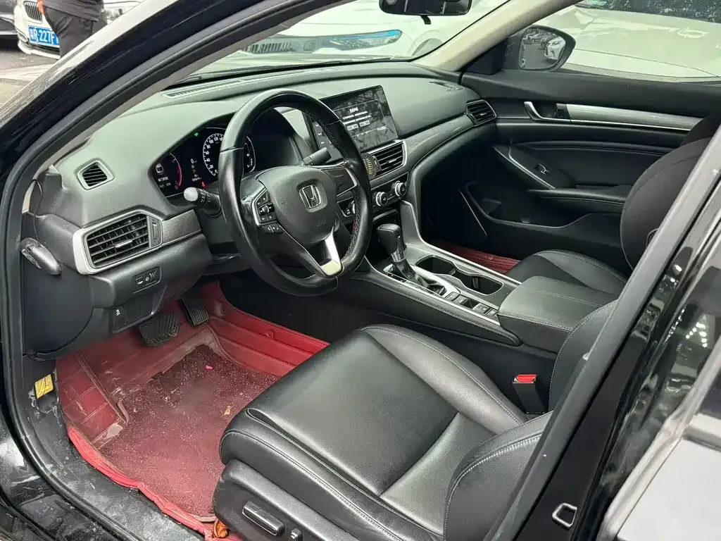 Honda Accord — фото 5