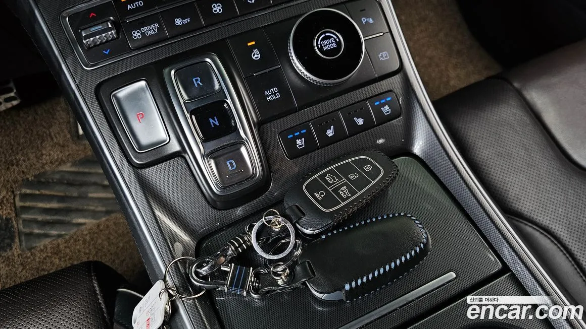 Hyundai Santafe — фото 9