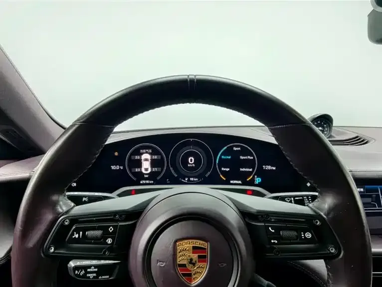 Porsche Taycan 2022 из CN, фото 7