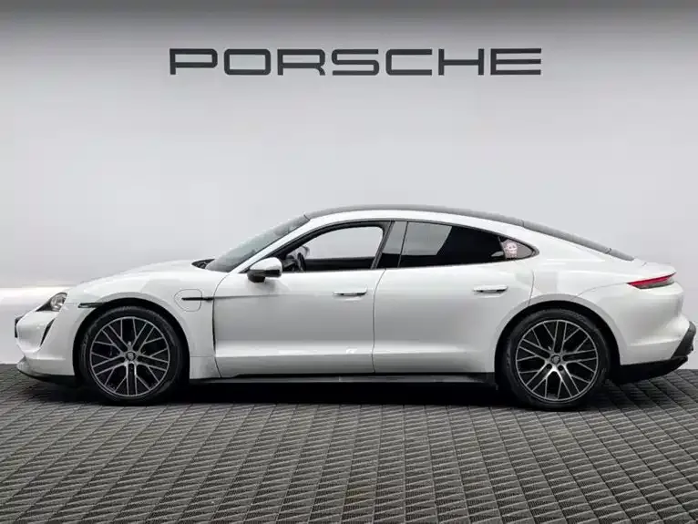 Porsche Taycan 2022 из CN, фото 8