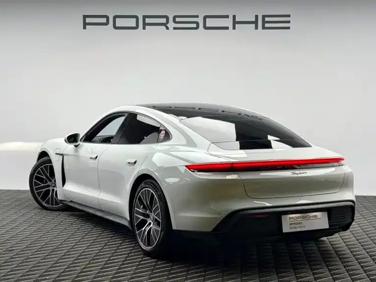Porsche Taycan 2022 из CN, фото 4