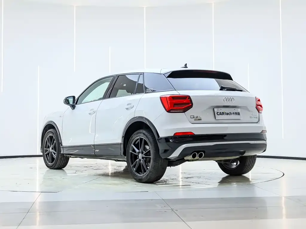 Audi Q2L 2021 из CN, фото 4