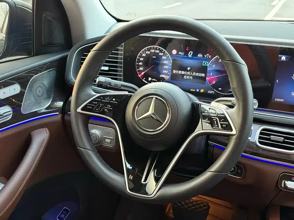 Mercedes-Benz GLE — фото 5