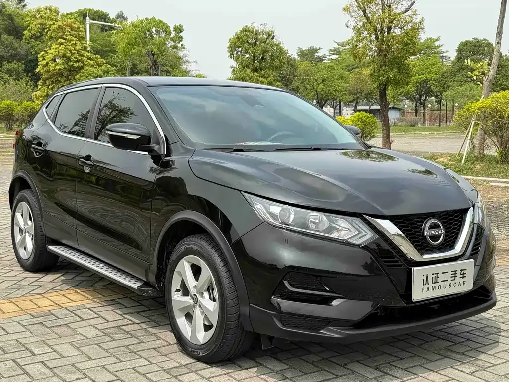 Nissan Qashqai — фото 2