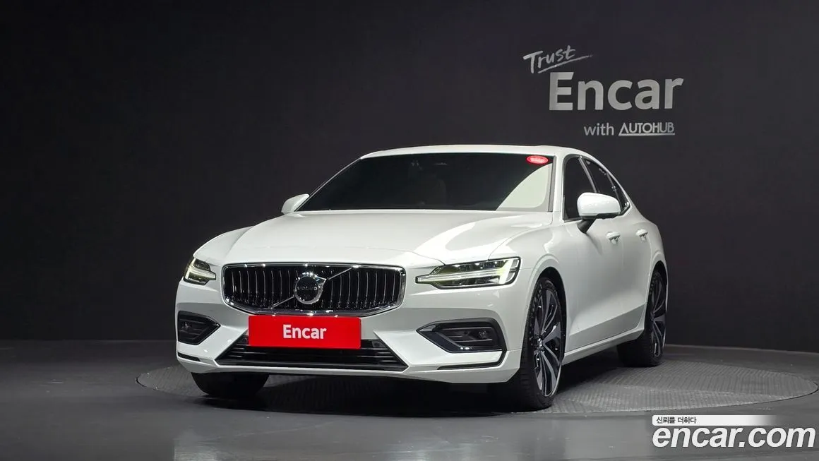 Volvo S60 2023 из KR, фото 7