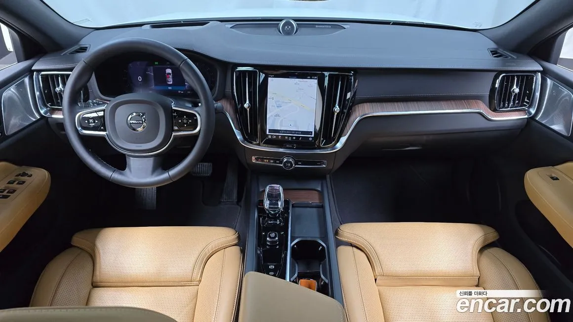 Volvo S60 2023 из KR, фото 6