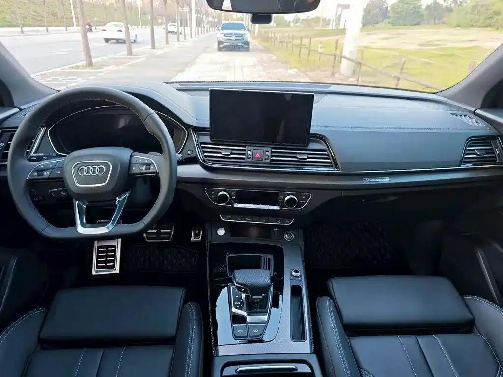 Audi Q5L 2024 из CN, фото 6