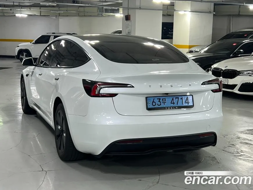 Tesla Model 3 — фото 3