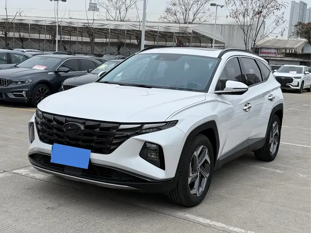 Hyundai Tucson — фото 1
