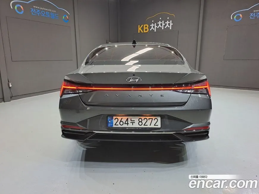 Hyundai AVANTE — фото 8