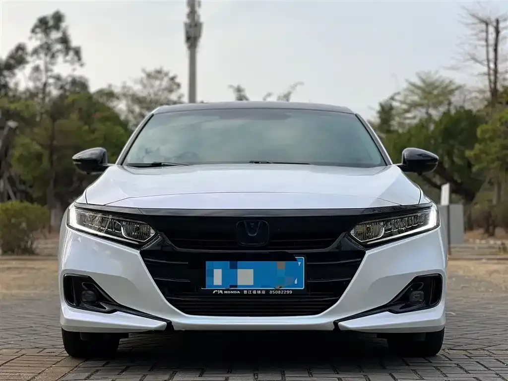 Honda Accord — фото 5