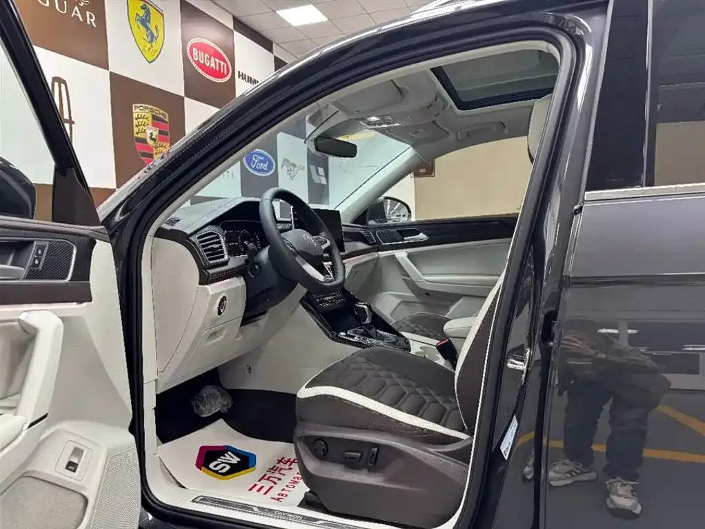Volkswagen Tayron 2022 из CN, фото 4