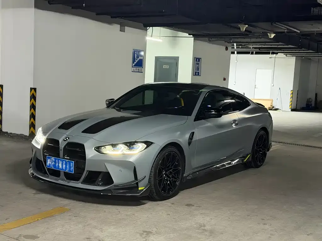 BMW M4 — фото 1