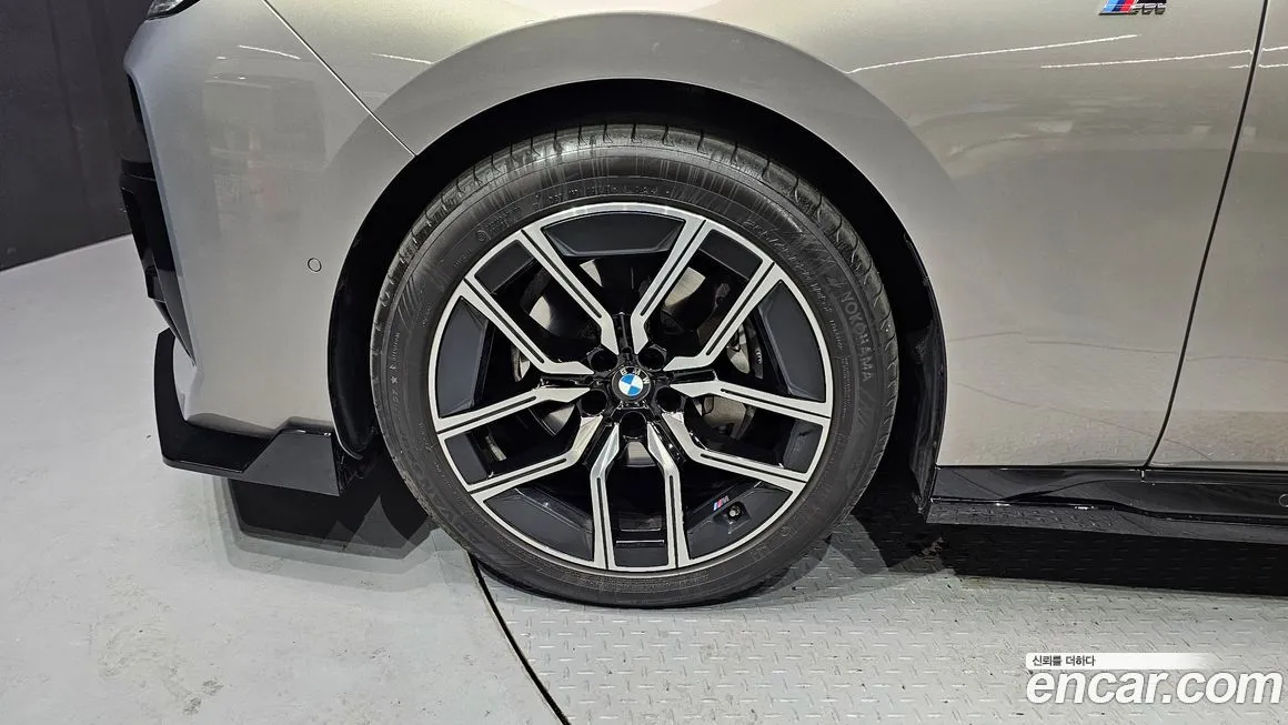 BMW 7-Series 2025 из KR, фото 5