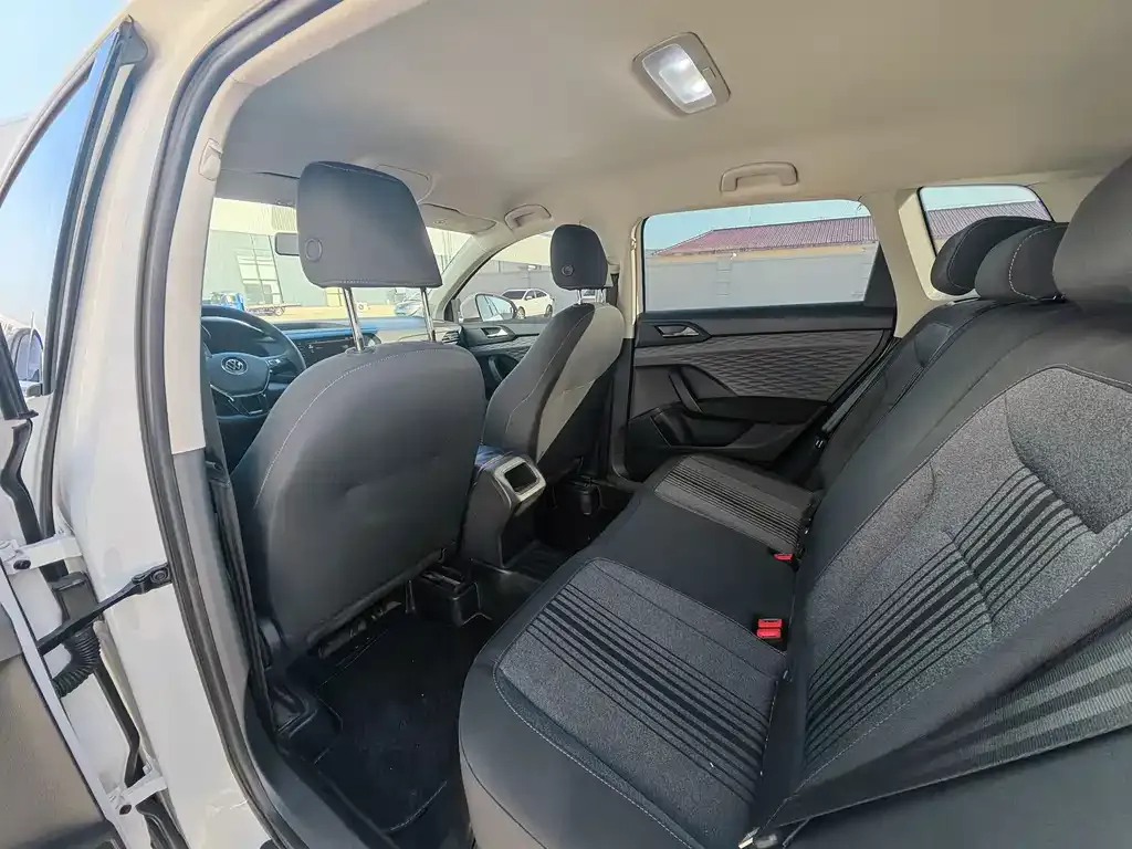 Volkswagen Tharu 2021 из CN, фото 7