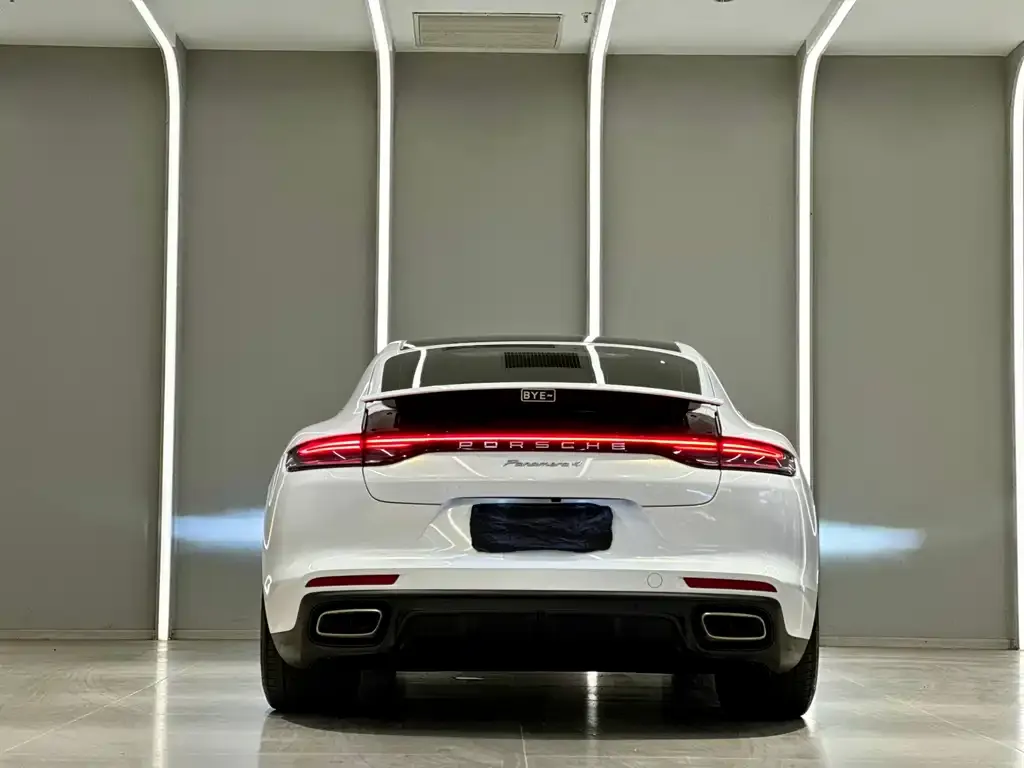 Porsche Panamera — фото 3