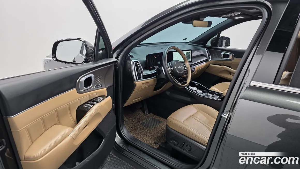 Kia Sorento — фото 5