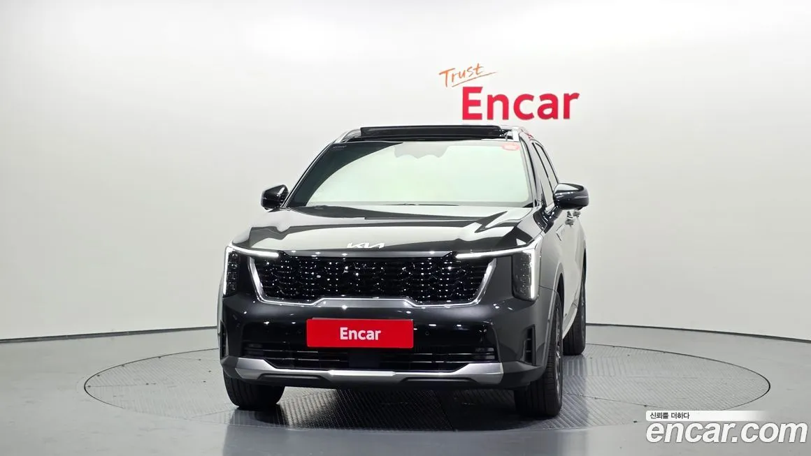 Kia Sorento — фото 7