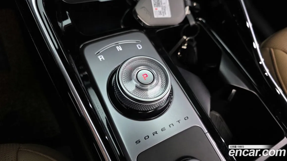 Kia Sorento — фото 6