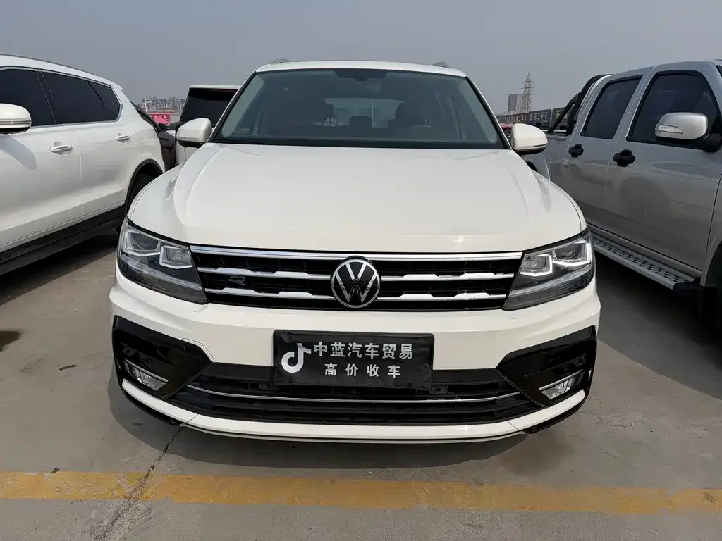 Volkswagen Tiguan L 2021 из CN, фото 8