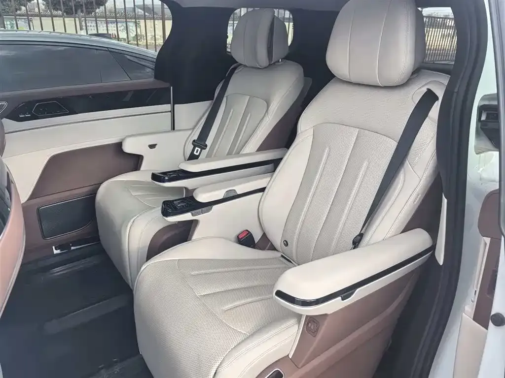 BYD Xia 2025 из CN, фото 2