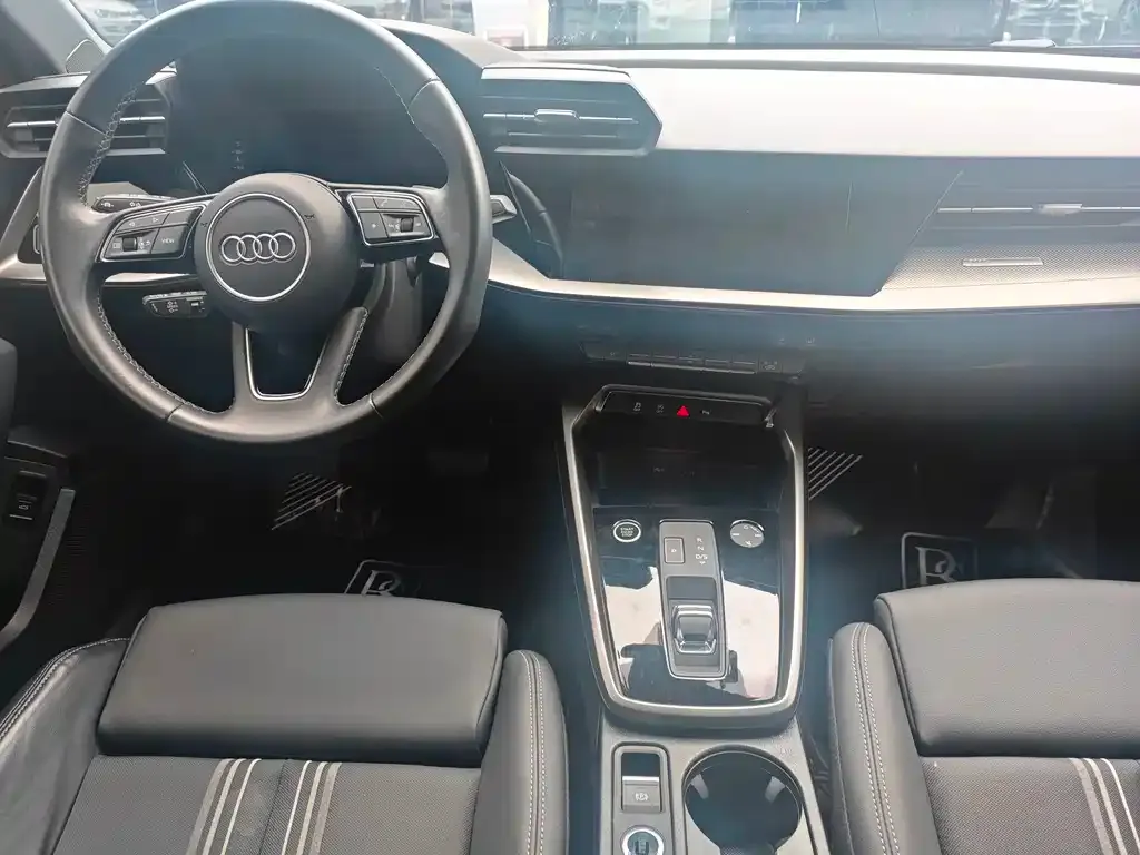 Audi A3 2024 из CN, фото 9