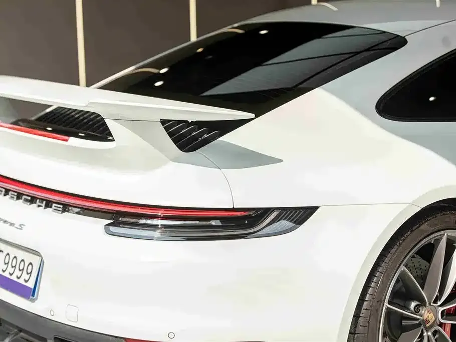 Porsche 911 — фото 7