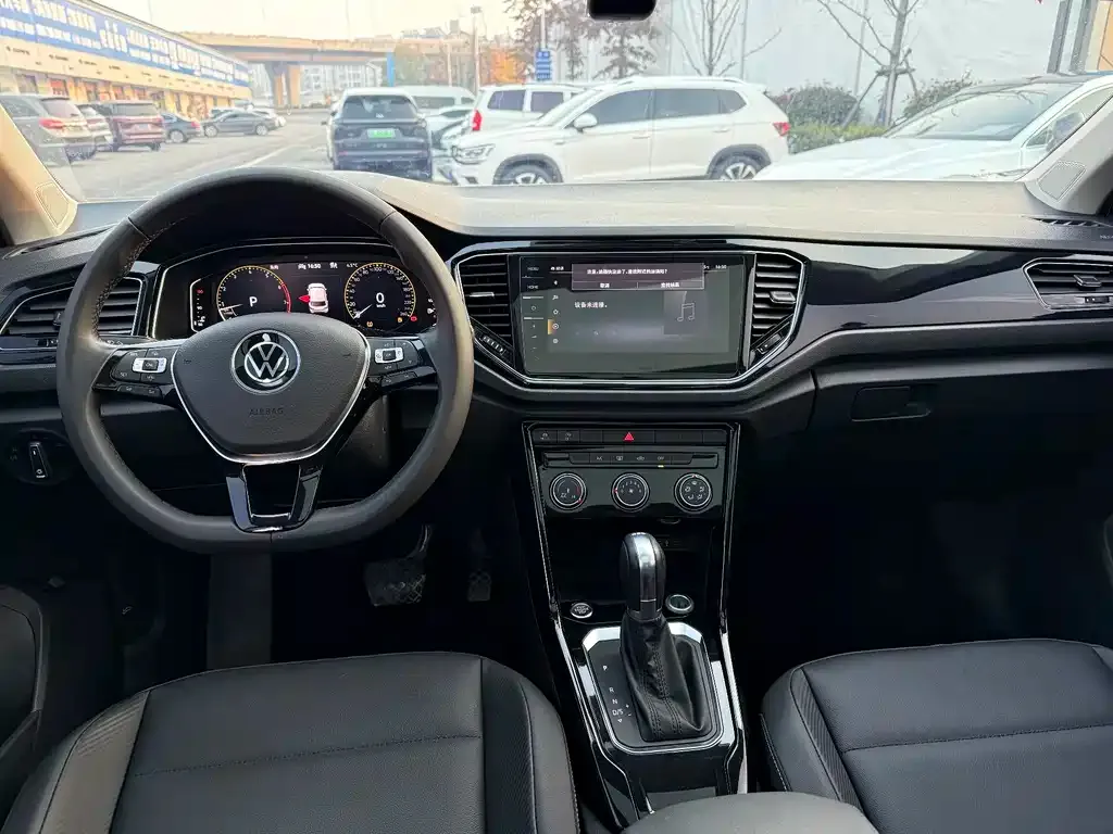 Volkswagen T-Roc 2021 из CN, фото 3
