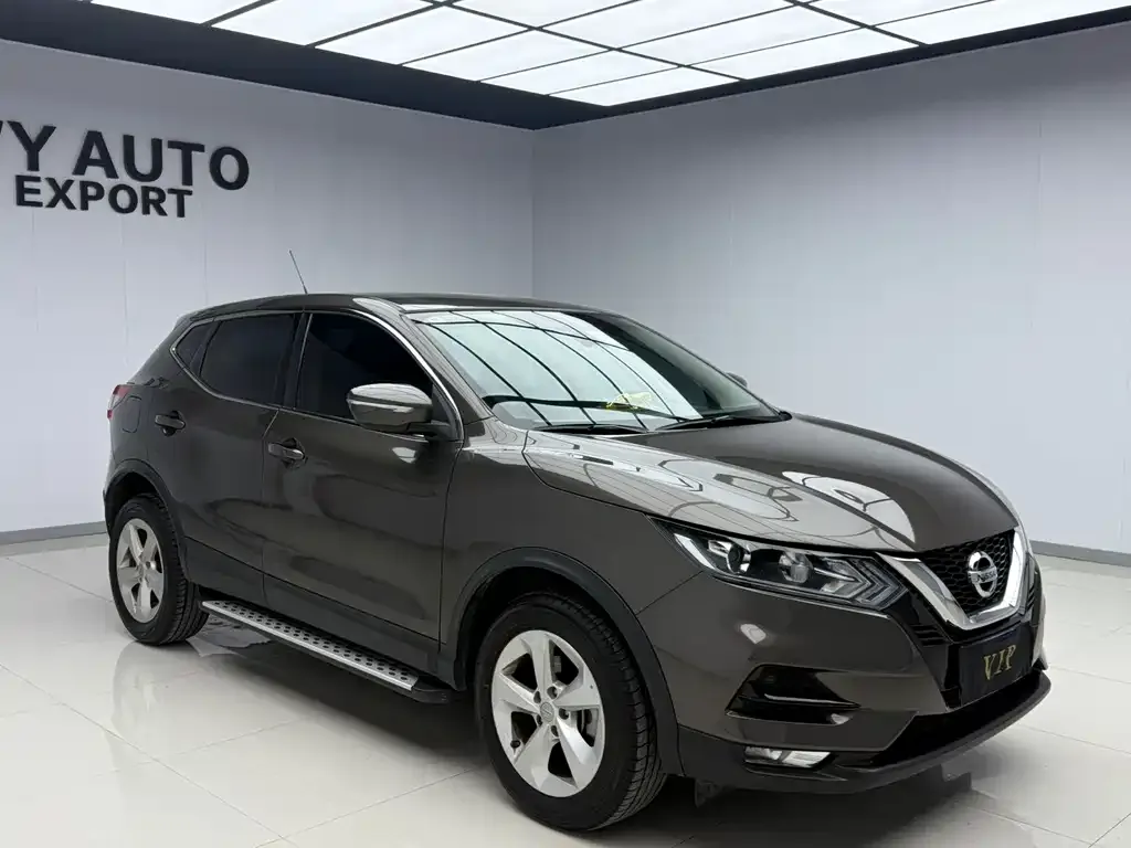 Nissan Qashqai — фото 6