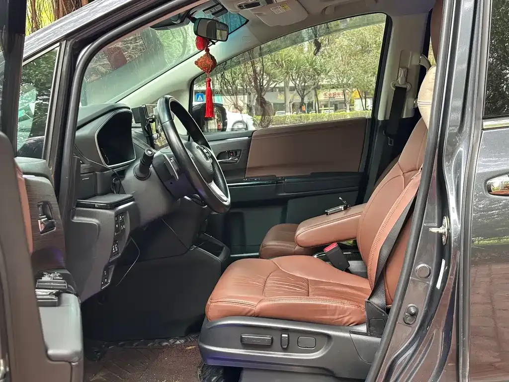 Honda Odyssey 2023 из CN, фото 7