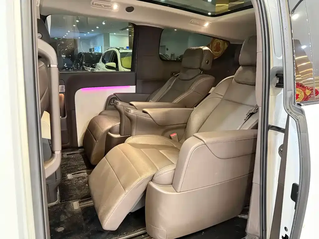 Li Auto MEGA 2025 из CN, фото 2