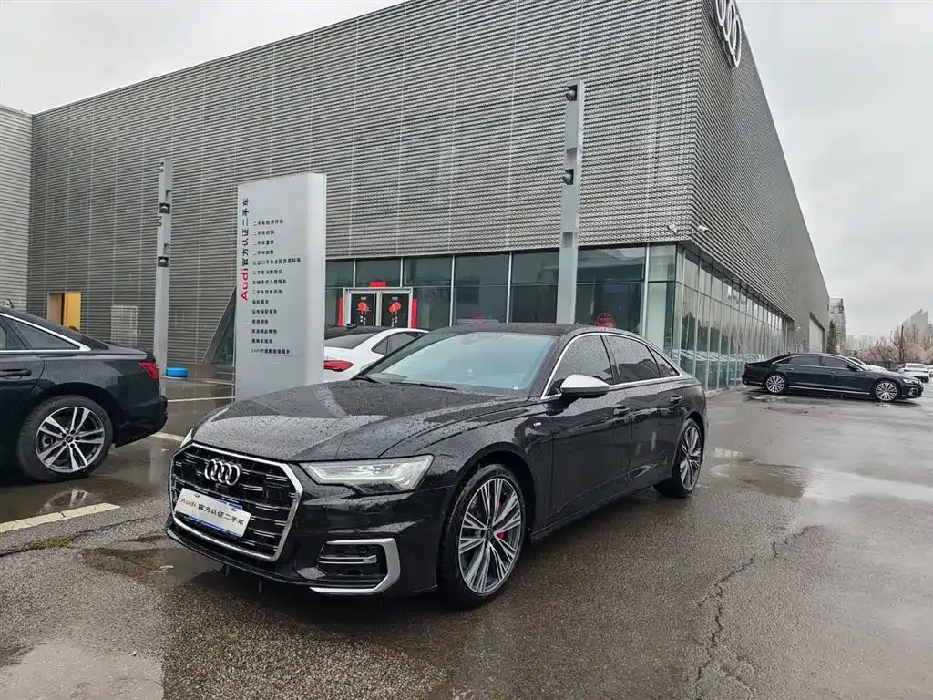 Audi A6L — фото 2