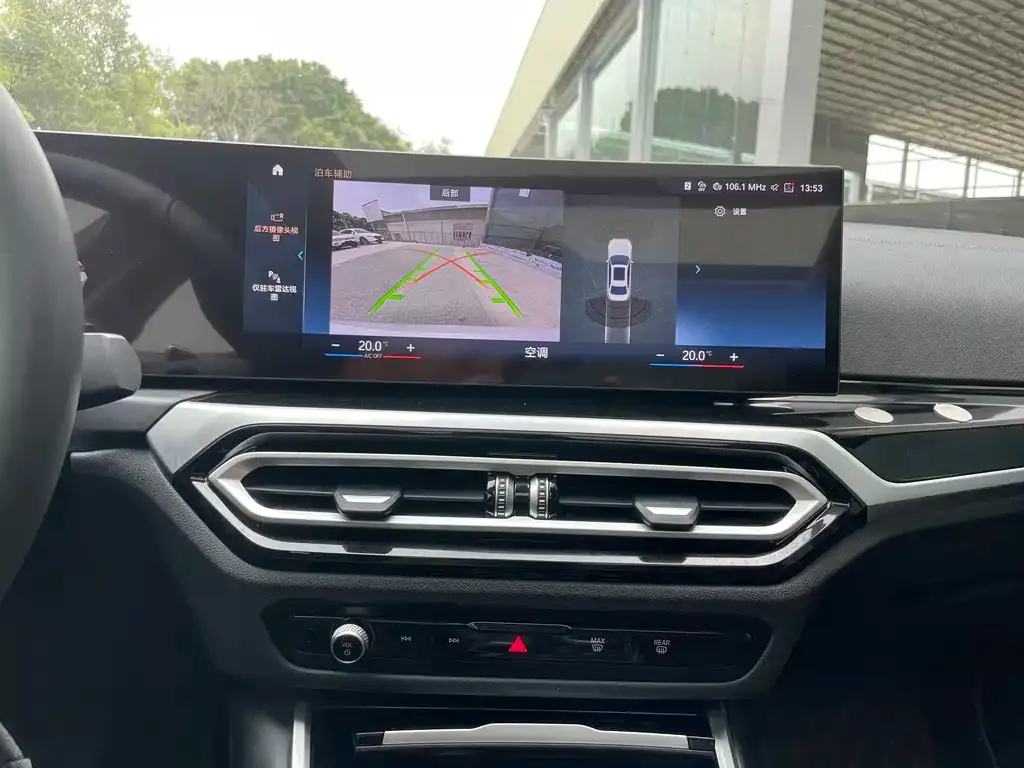 BMW 3 Series 2023 из CN, фото 8