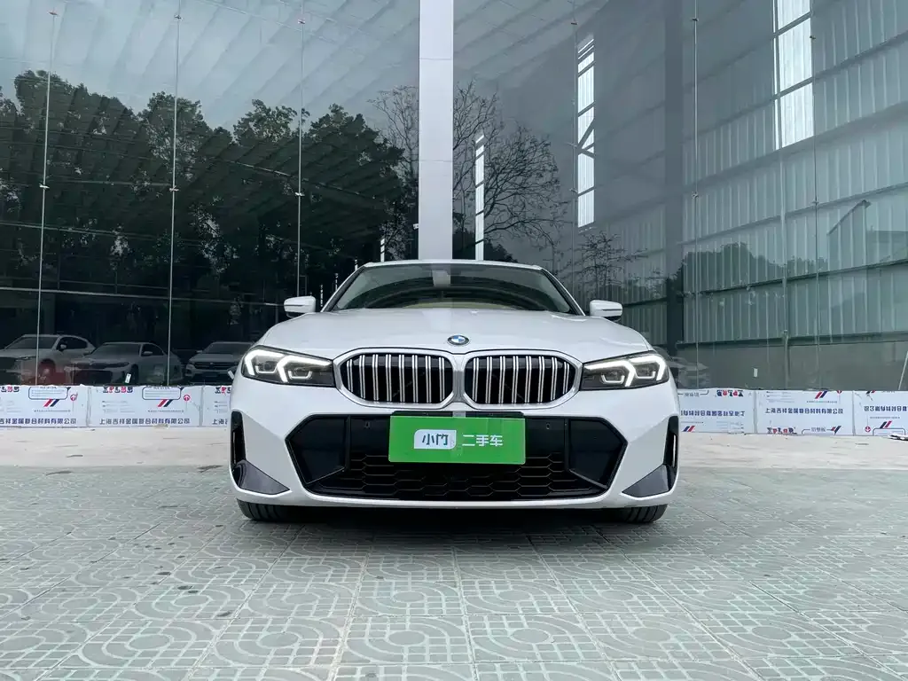 BMW 3 Series 2023 из CN, фото 9