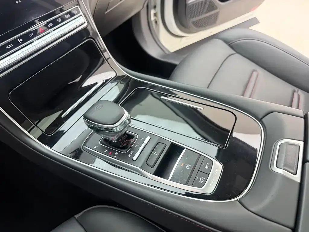 GAC Motor GS4 Plus — фото 8