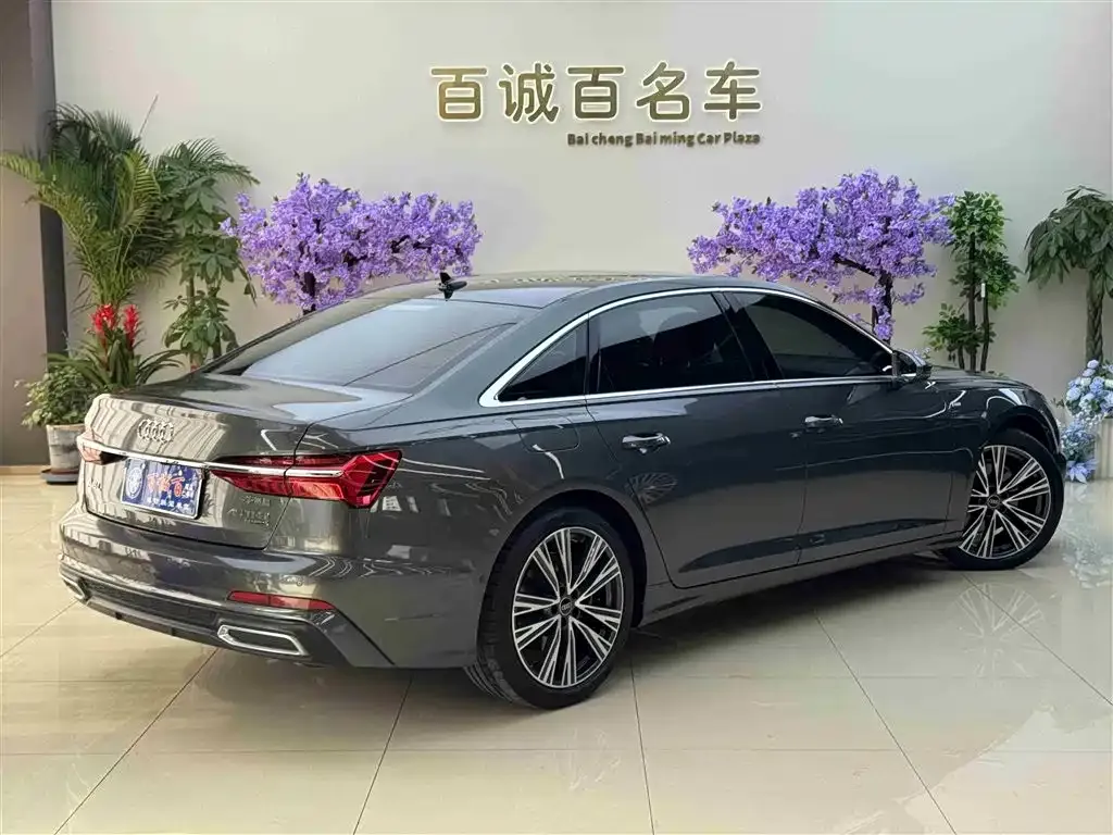 Audi A6L 2022 из CN, фото 10