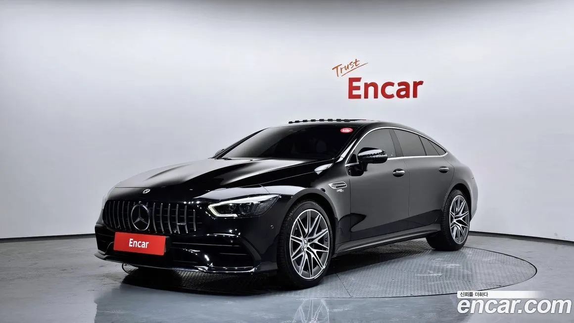 Mercedes-Benz AMG GT — фото 1