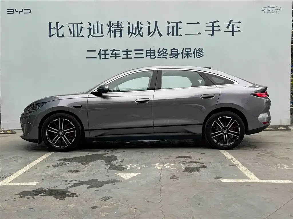 BYD Qin L — фото 8